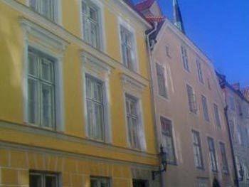 Cozy In Old Town Tallinn